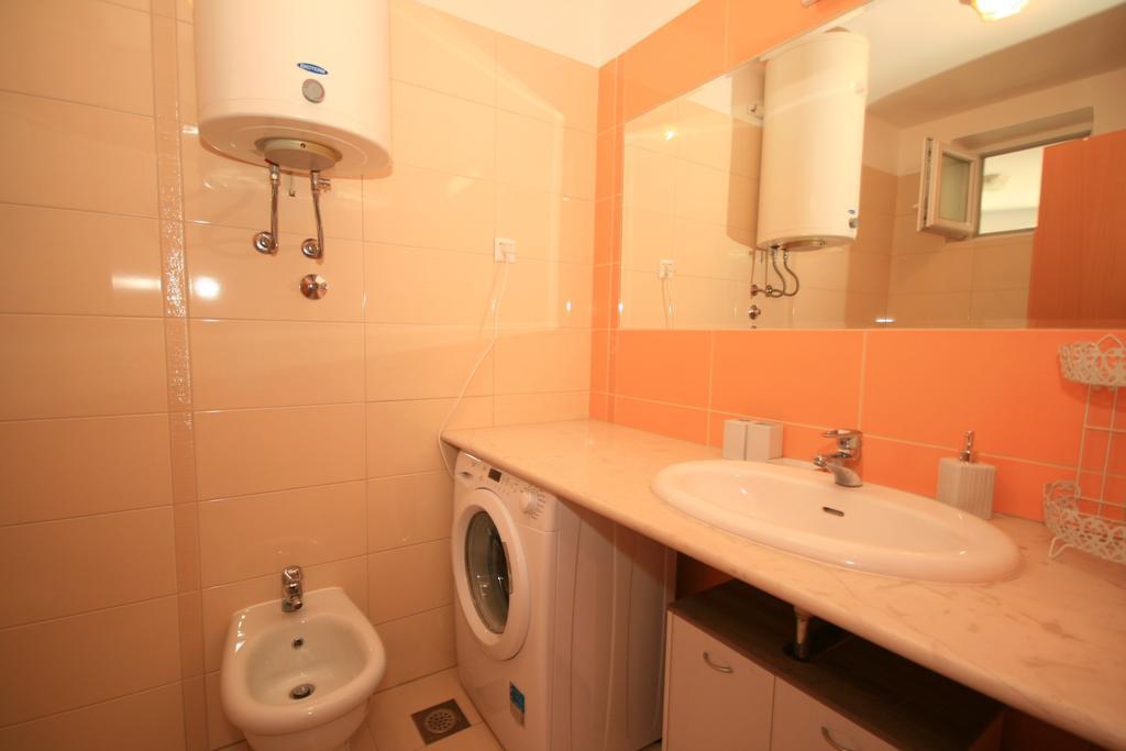 Ruzmarinka 4* Apartment บัชกา ภายนอก รูปภาพ
